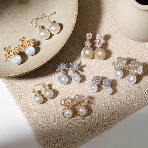 Artificial Pearl Earrings With Silver Earring Post Zircon Inlaid Alloy Enamel Vintage French Luxury Style Jewelry For Women