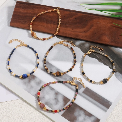 Bracciale in Rame con Perline in Pietra Naturale e Perla d'Acqua Dolce Fatto a Mano da Donna Gioielli alla Moda Regolabili