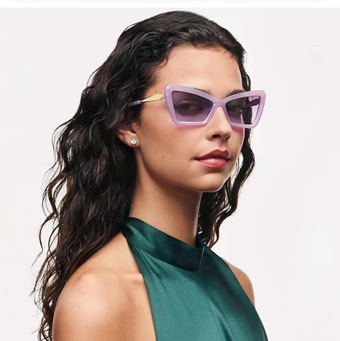 Women Cat Eye Sunglasses Retro Modern Geometric Butterfly Plastic Frame UV400 Gradient Lens Metal Temple Fashion