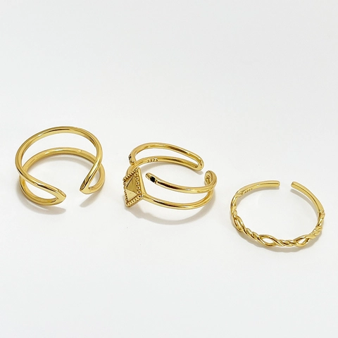 Anillos De Plata De Ley 925 Ajustables Abiertos Bañados En Oro De 18K Pirámide Geométrica Circonita Negra Cuerda Trenzada
