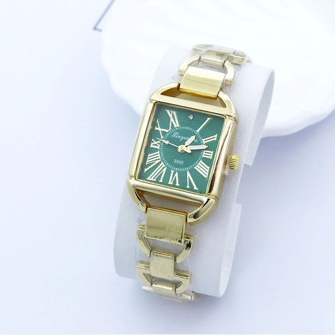 Women's Quartz Watch Square Roman Numeral Dial Alloy Bracelet Retro Elegant Fashion Wristwatch Luxury Timepiece