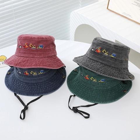 Cappello Da Pescatore Per Bambini In Cotone Lavato Con Ricamo Di Scavatrice Protezione Solare Con Cordino Regolabile Per Esterno