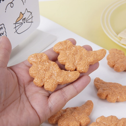 Simulation Dinosaur Chicken Nuggets Keychain Realistic Food Bag Pendant Creative PVC Ornament Novelty Gift