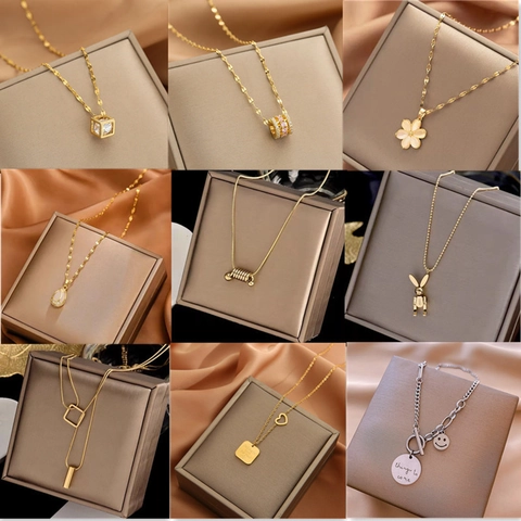 Niche Design Titanium Stainless Steel Pendant Necklace For Women Zirconia Geometric Alphabet Clover Elegant Jewelry
