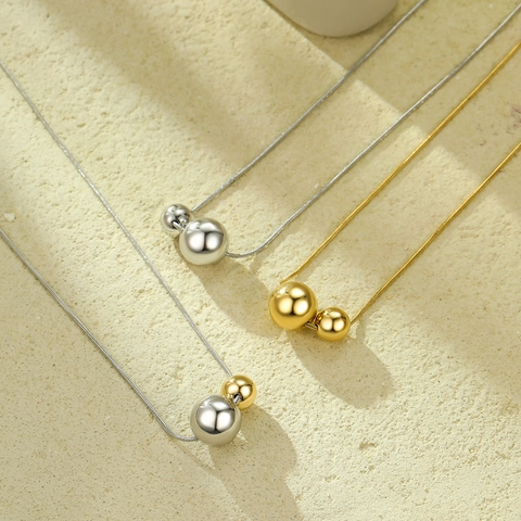 Minimalistische Edelstahl Kugel Anhänger Halskette High Sense Vakuum Galvanisierte Schlangenknochenkette Damen Täglicher Schmuck Geschenk