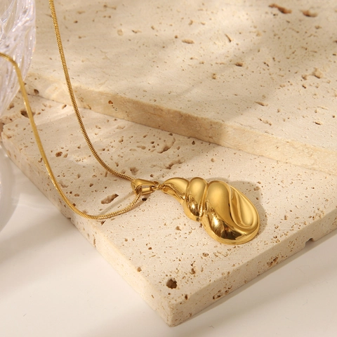 Collana e Orecchini a Forma di Conchiglia in Acciaio Inossidabile Placcato Oro per Donna Orecchini a Bottone Geometrici