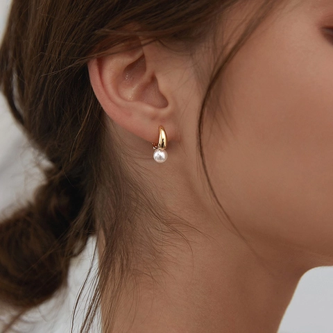 Orecchini A Cerchio Eleganti In Rame Placcato Oro Con Pendente Di Perla Artificial Stile Francese Gioielli Minimalisti Per Donne