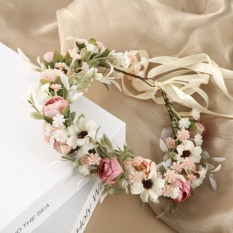 Bohemian Flower Wreath Headband Artificial Fabric Rose Crown With Ribbon Adjustable Bridal Wedding Photography For Women