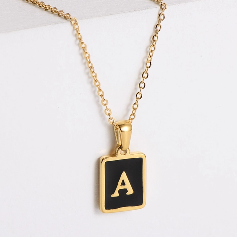 Collar Con Colgante De Letra Cuadrada Acero Inoxidable Chapado En Oro De 18K Esmalte Negro Joyería Retro Minimalista Para Mujeres