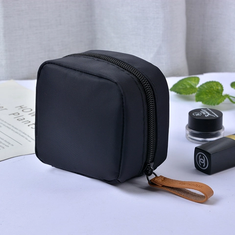 Mini Square Nylon Lipstick Storage Bag Waterproof Portable Small Makeup Pouch With Leather Puller Zippered Minimalist Travel Organizer