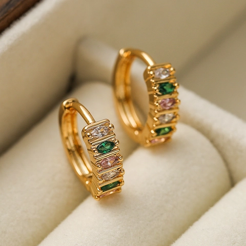 Creolen Mit Zirkonia Kreuzanhänger Und Regenbogensteinen Kupfer Vergoldet Modeschmuck Für Damen