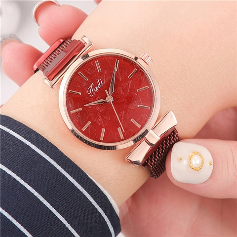 Fashion Women Quartz Watch Stainless Steel Milanese Mesh Strap Magnetic Buckle Embossed Leaf Dial Elegant Analog Watch