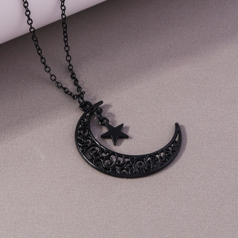Collier Gothique Avec Pendentif Croissant De Lune Et Étoile Alliage De Zinc Évidé Style Punk Rétro Pour Femmes