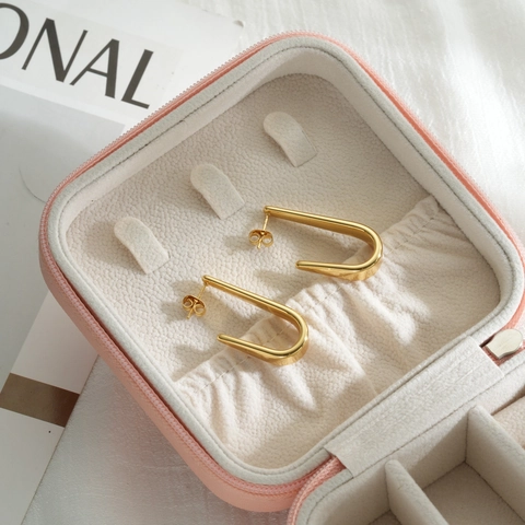 Minimalist Stainless Steel U-Shaped Hoop Earrings For Women 18K Gold Plated Geometric Bar Earrings Hypoallergenic Jewelry
