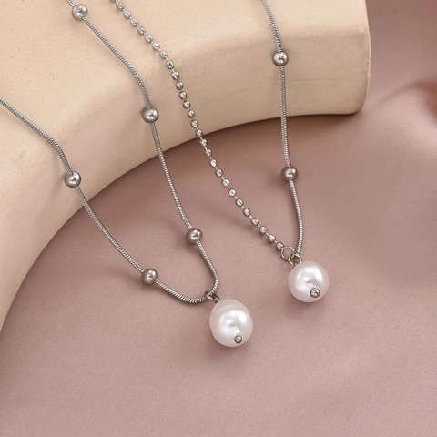 Stainless Steel Artificial Pearl Pendant Necklace For Women Minimalist Elegant Clavicle Chain Jewelry Versatile Fashion Accessory