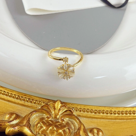 Sweet Exquisite Rotatable Cat Eye Flower Open Ring For Women Elegant Copper Gold Rhinestone Adjustable Finger Jewelry