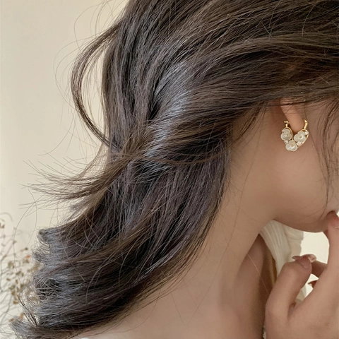Gold Plated Heart Hoop Earrings With Flower Shell Cubic Zirconia Vintage French Style Women Steel Earring Post