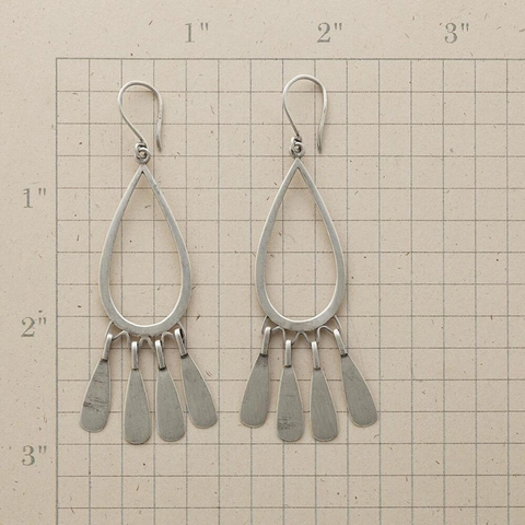 Pendientes Colgantes De Aleación Bohemios Vintage Con Marco De Gota De Agua Hueco Y Borlas Largas De Metal Para Mujer