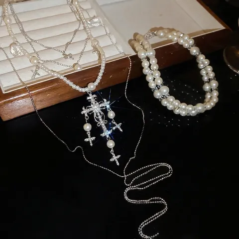 Collana Multistrato Perla Artificial Vetro Lega Strass Pendente Croce Vintage Gotico Elegante Gioielli Donna Argento