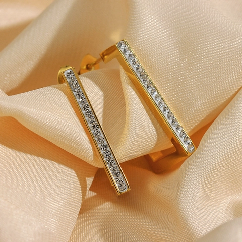 Orecchini a Cerchio Rettangolari di Moda in Acciaio Inossidabile Placcato Oro 18K Zirconia Intarsiata Orecchini Donna