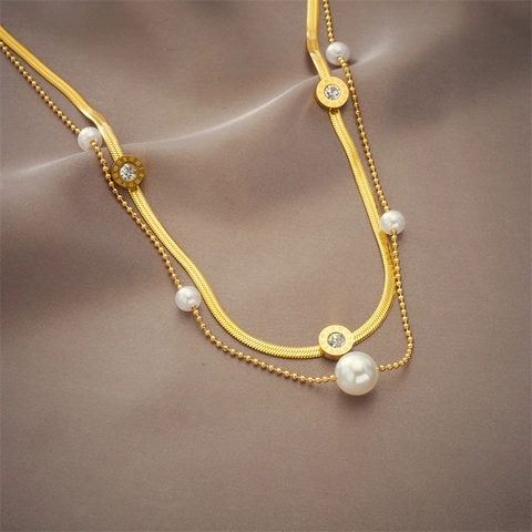 Vintage Double Layer Titanium Steel Necklace For Women Gold Plated Roman Numeral Disc Rhinestone Artificial Pearl Pendant
