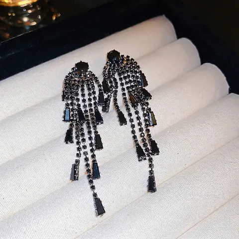 Boucles D'oreilles Longues À Franges En Zircone Noire Avec Tige En Argent Base En Cuivre Bijoux Élégants Pour Femmes