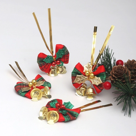 Kerststrik Ornamenten Met Metalen Bellen Rood Groen Geblokte Stof Mini Ophang Decoratie Voor Boom Cadeau