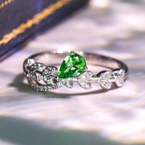 Peervorm Groene Zirkoon Blad Ring Rank Ontwerp Koper Verzilverd Elegante Natuurstijl Voor Dames