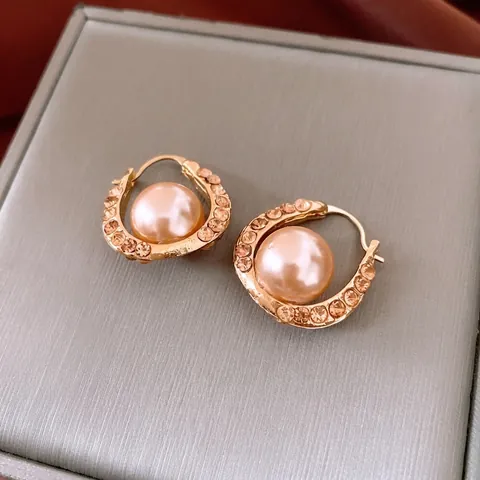 Pendientes De Aro En Forma De U Con Perla Artificial Y Diamantes De Imitación De Aleación Dorada Joyería Elegante Para Mujer