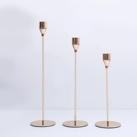 Portacandele In Metallo Minimalista E Candele Coniche Per Tavolo Da Pranzo Matrimonio Festa Decorazioni Casa