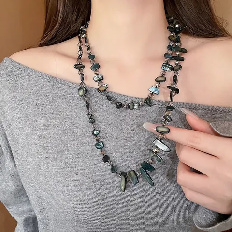 Lange Gelaagde Halskette Mit Unregelmäßigen Muschelschalen Und Glasschliffperlen Ethno Stil Regenbogen Glanz Pulloverkette Damen