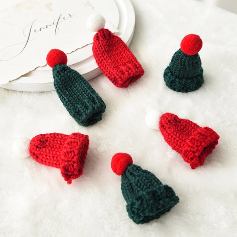 Mini Cappelli Di Natale In Maglia Pompon In Filato Piccolo Cappello Di Babbo Natale Decorazione Feste Artigianato Bambole