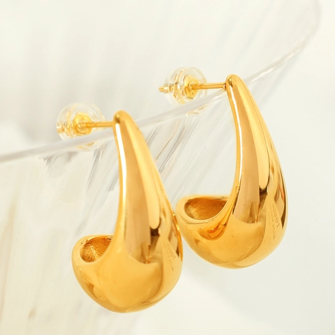 Elegantes Pendientes Minimalistas de Acero de Titanio Chapado en Oro de 18K para Mujer Gancho de Oreja Geométrico Gota de Agua Joyería de Moda