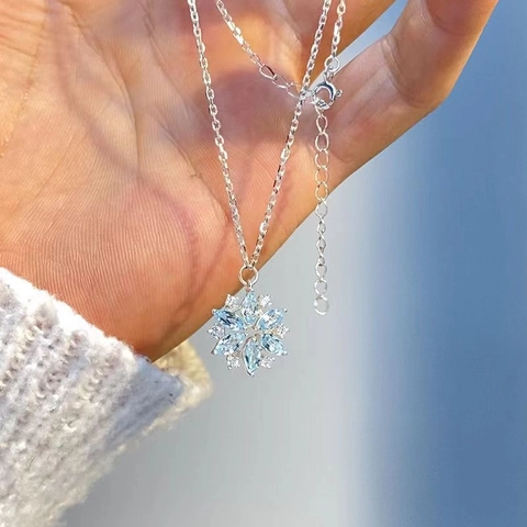 Schneeflocke Anhänger Halskette Für Frauen Himmelblaue Strass Legierung Silberfarben Weihnachten Geburtstag Geschenk