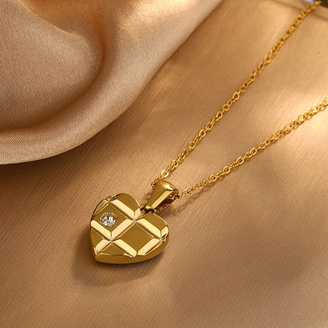 Collar Con Colgante De Corazón Acero Inoxidable 304 Chapado En Oro Estilo Coreano Minimalista Joyería Elegante Para Mujer