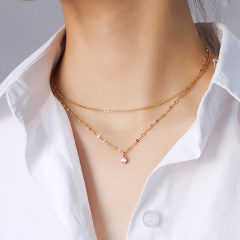 Collana A Doppio Strato Acciaio Al Titanio Placcato Oro 18K Pendente In Zircone Tondo Gioielli Minimalisti Donna