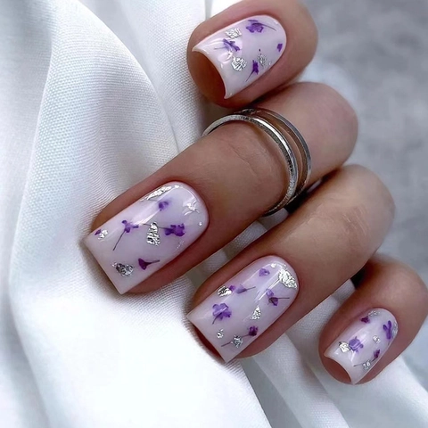 Uñas Postizas Color Violeta Taro Patrón Floral Cuadradas Medianas Largas Románticas Mujer Estilo Dulce Flores Secas Papel Plata