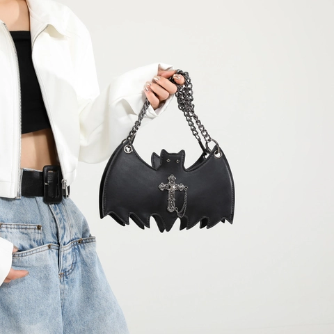 Bat Shaped Crossbody Bag For Women PU Leather Gothic Halloween Party Shoulder Purse With Metal Chain Cross Skull Pendants