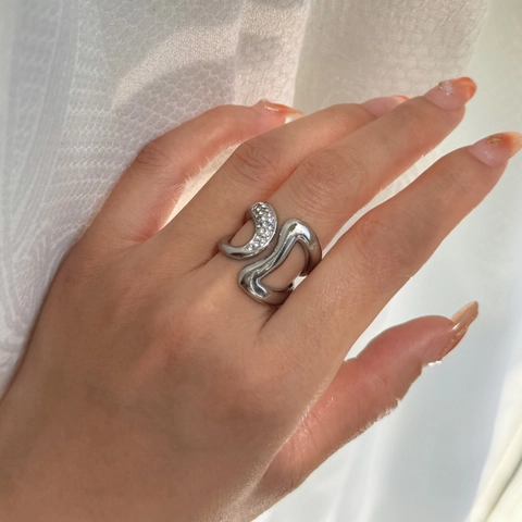Dames Onregelmatige Geometrische Titaniumstalen Ring 18K Verguld Zirconia Ingelegd Verstelbare Vingerring Minimalistische Sieraden