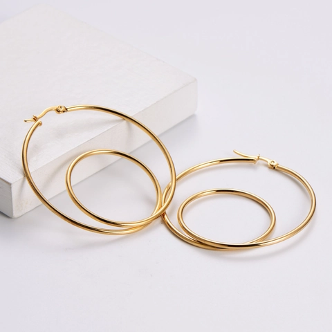 Orecchini A Cerchio Doppio Cerchio Acciaio Inossidabile 316L Placcato Oro 18K Geometrico Lucido Elegante Per Donna