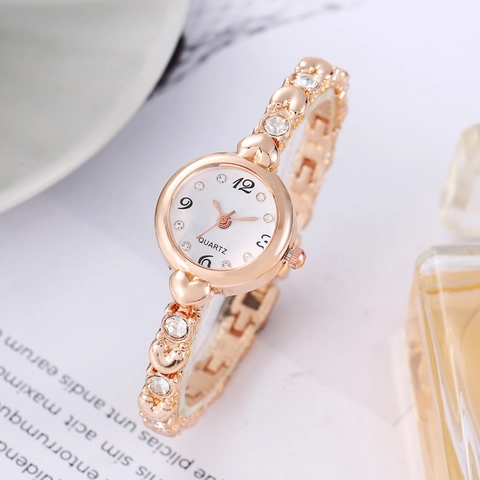 Women Quartz Watch Alloy Heart Bracelet Strap Rhinestone Inlaid Crystal Elegant Fashion Dress Wristwatch For Lady