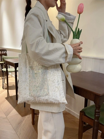 Women French Vintage Lace Tote Bag Velvet Sequin Shoulder Bag Large Capacity Floral Embroidery Butterfly Print Casual Handbag