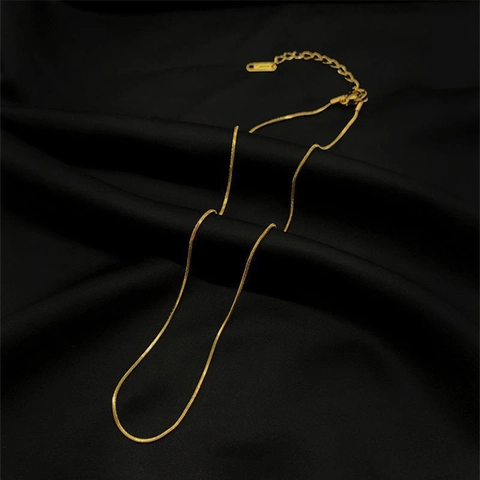 Collana A Catena Di Serpente Tonda In Acciaio Inossidabile Minimalista Placcata Oro 18K Gioielli Da Donna