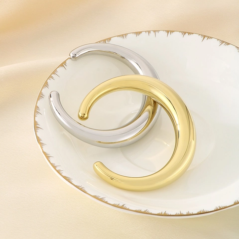 Brazalete Abierto Minimalista En Forma De C Acero Inoxidable Chapado En Oro De 18K Grueso Liso Pulido Para Mujeres Hombres
