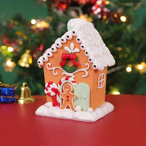 Resin Gingerbread House Christmas Ornament Miniature Haunted House Figurine Gingerbread Man Rabbit Desktop Holiday Decor