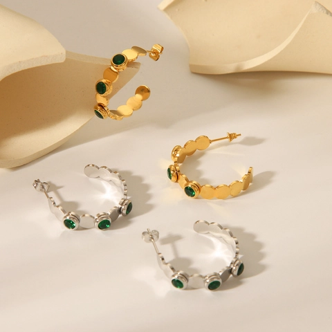 Pendientes De Aro En Forma De C De Acero Inoxidable Chapado En Oro Con Piedra Preciosa Verde Redonda Joyería Retro Para Mujeres
