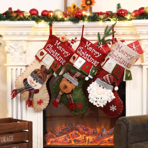 Calze Di Natale Da Appendere Sacchetti Regalo 3D Cartoni Animati Babbo Natale Pupazzo Di Neve Renna Iuta Peluche Decor