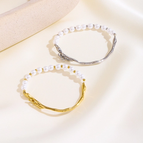 Bracciale in Acciaio al Titanio con Perle Artificiali per Donna Minimalista Irregolare Geometrico Metallo Splicing Gioielli di Moda