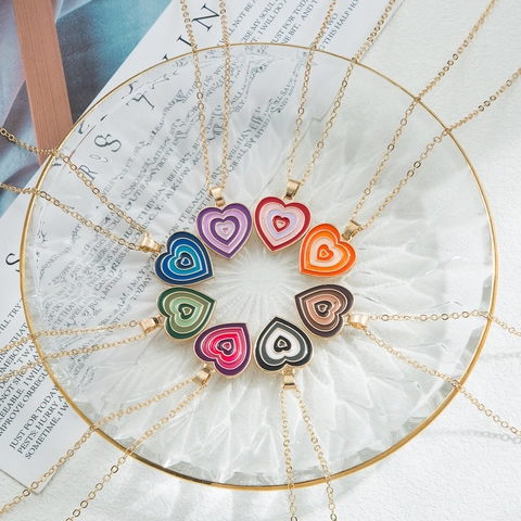 Retro Heart Pendant Necklace Alloy Enamel Gradient Color Multilayer Choker Ins Style Simple Jewelry For Women