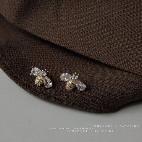 Animal Bee Stud Earrings With Copper Gold Plated Zirconia Micro Pave And Silver Earring Post Elegant Fashion For Women